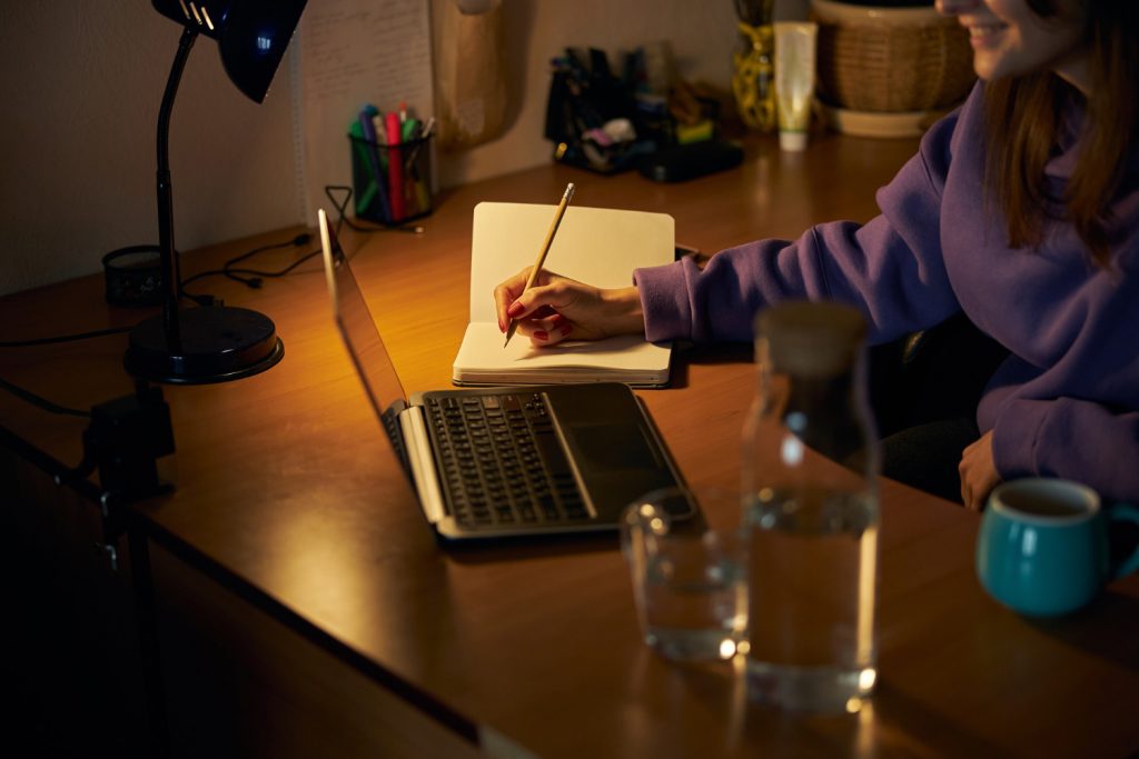 10 Reasons to Hire a Ghostwriter